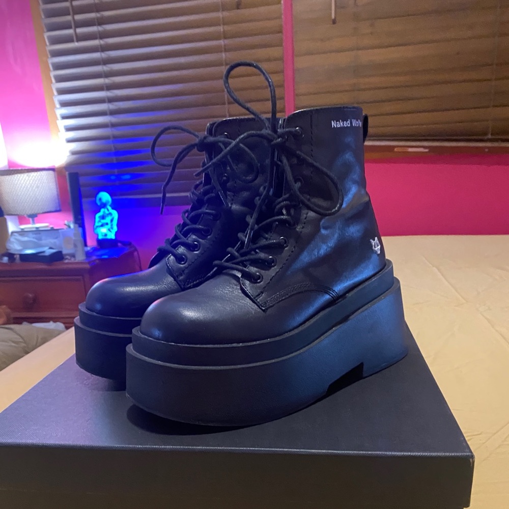 Naked Wolfe Saturn Boots size EU37/AU7 - Picture 1 of 6